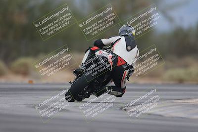 media/Sep-21-2025-Race Pace (Sun) [[98bf33ef95]]/Verified/2-Turn 2 Backside (835am)/